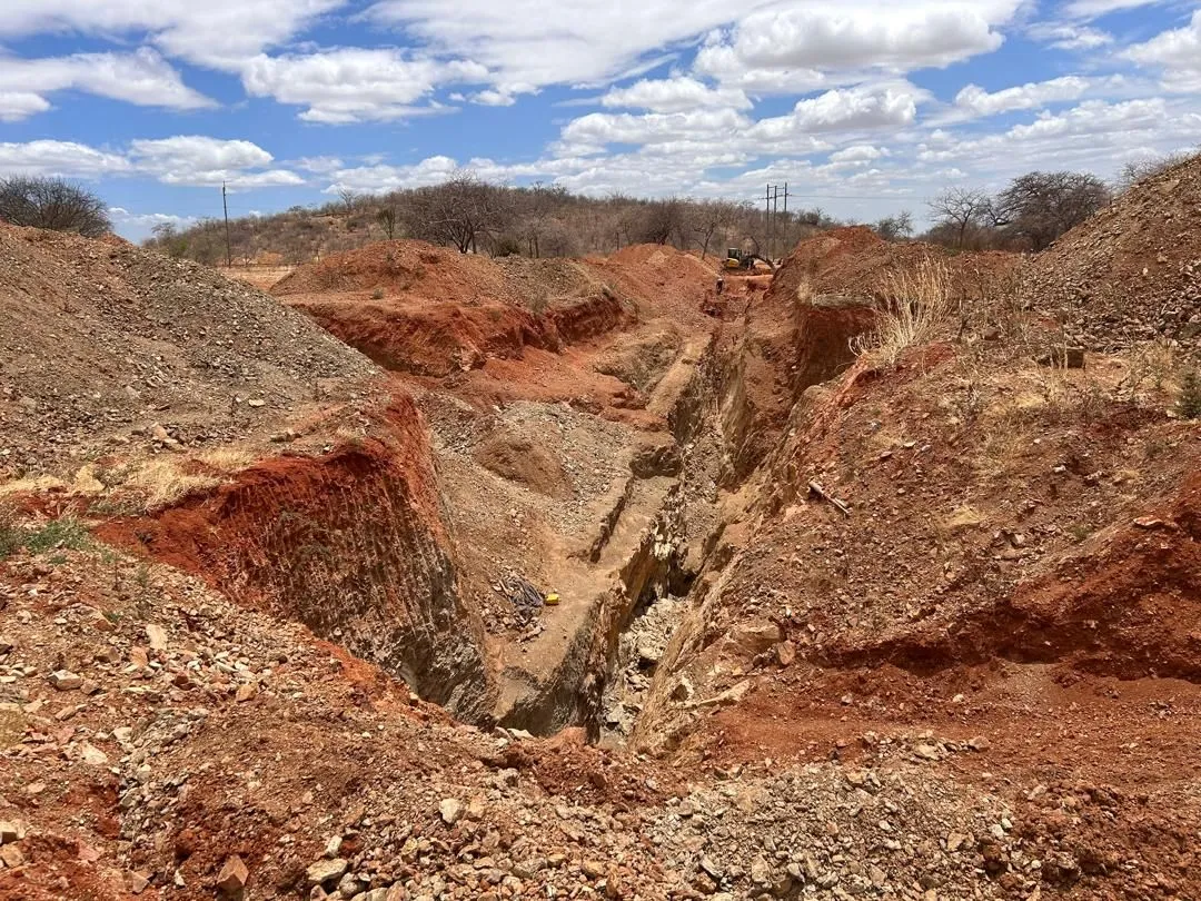 Open-pit trench with excavator, Msesule, September 2026.
